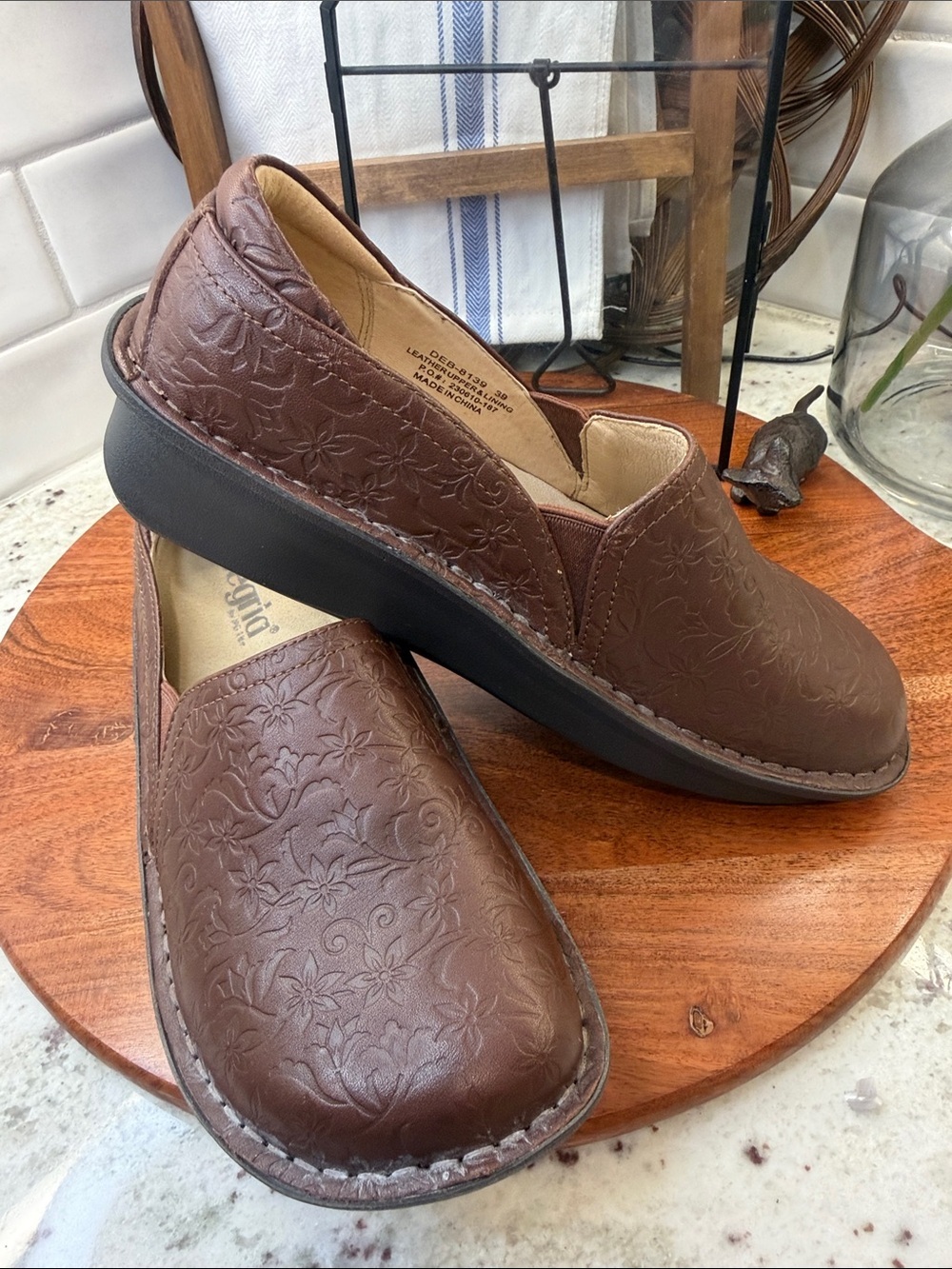 Allegria Cocobloom Brown Embossed Leather clog - Picture 11 of 11